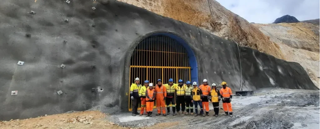 equipo-cajamarca-peru